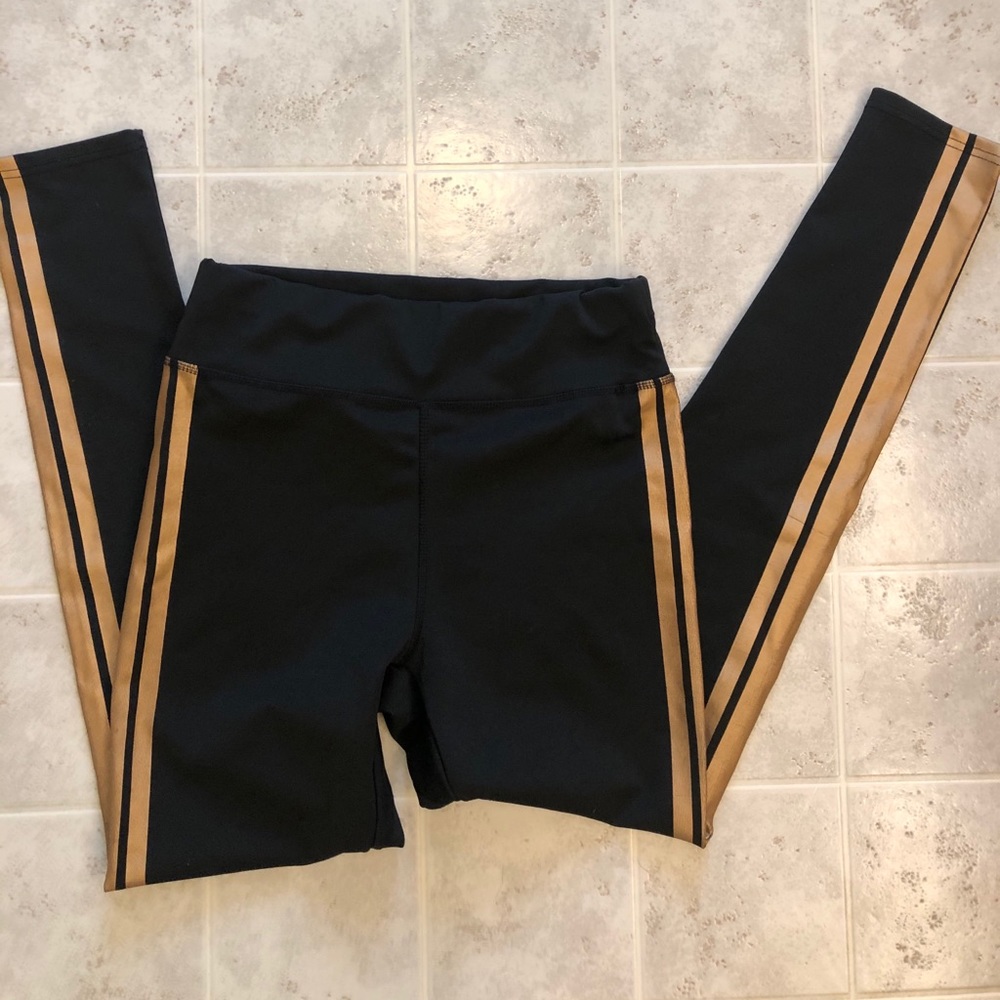 Black side stripe leggings